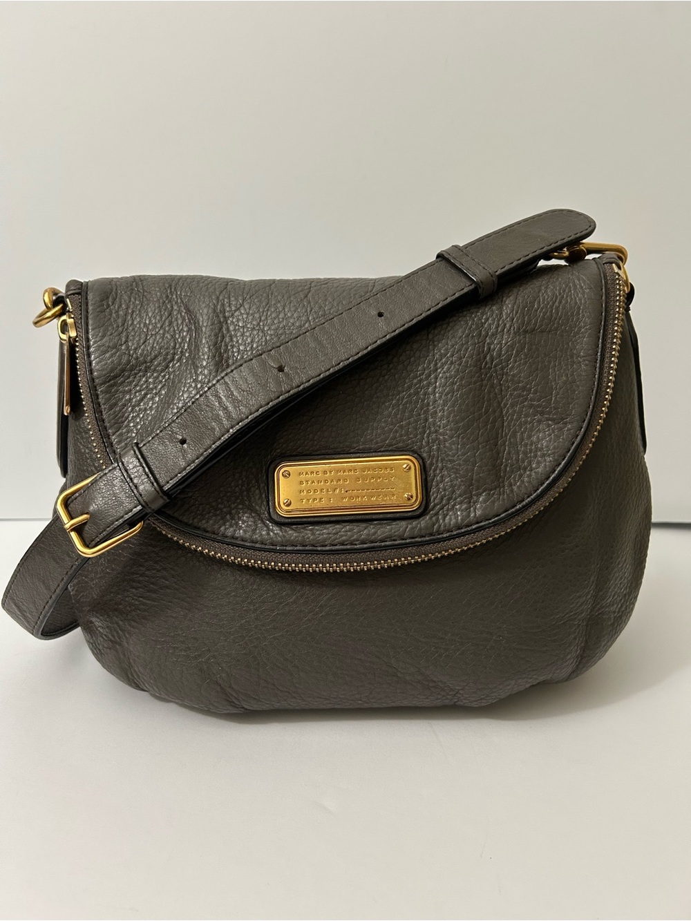 Marc By Marc Jacobs - Classic Q Natasha Grey Pebbled Leather Crossbody